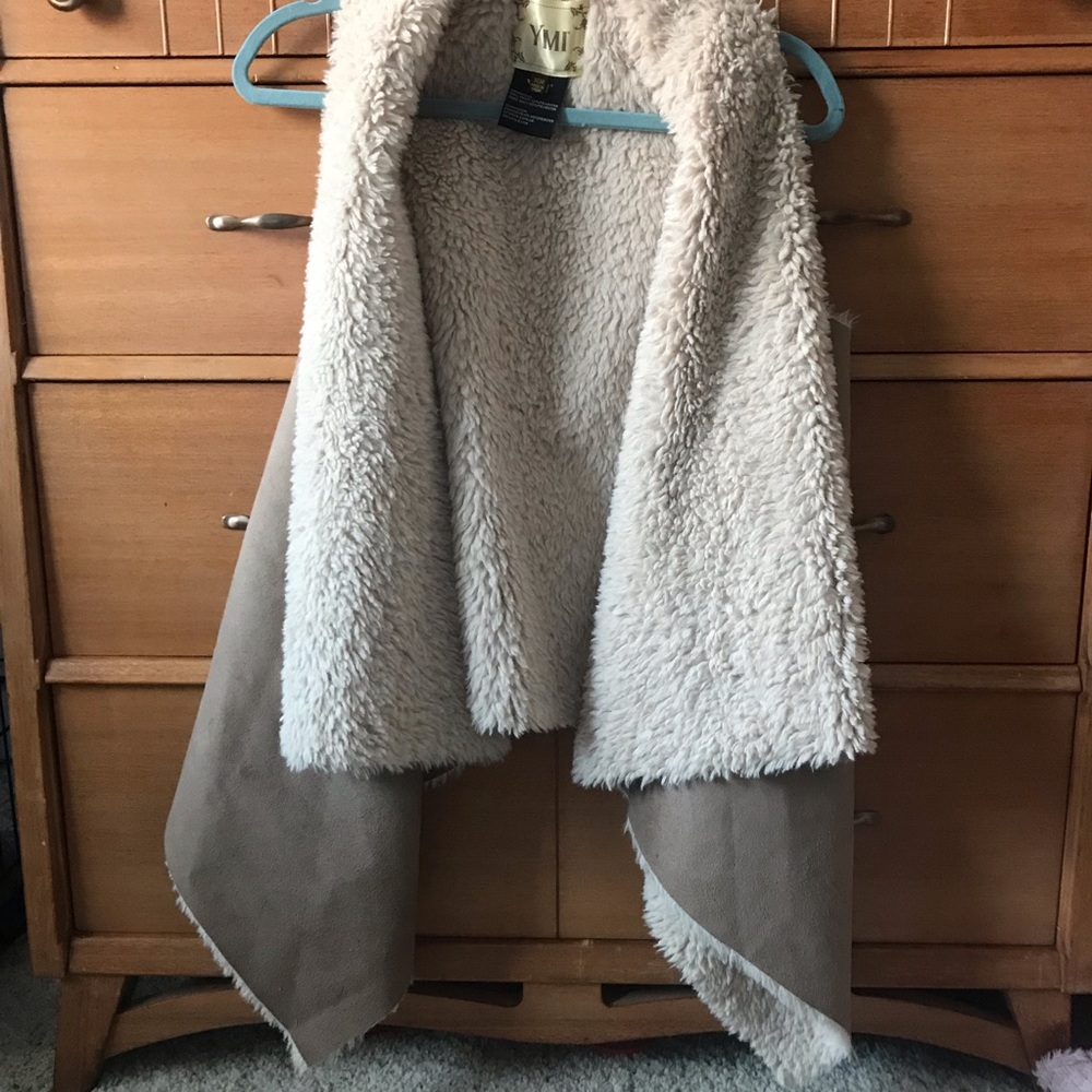 vest